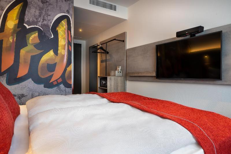 Holiday Inn - The Niu, Hide Berlin Friedrichshain By Ihg Номер фото